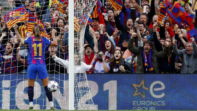 Foto: Barcelona Wanita Pecahkan Rekor Penonton di Camp Nou, Pasukan Xavi Minggir Dulu