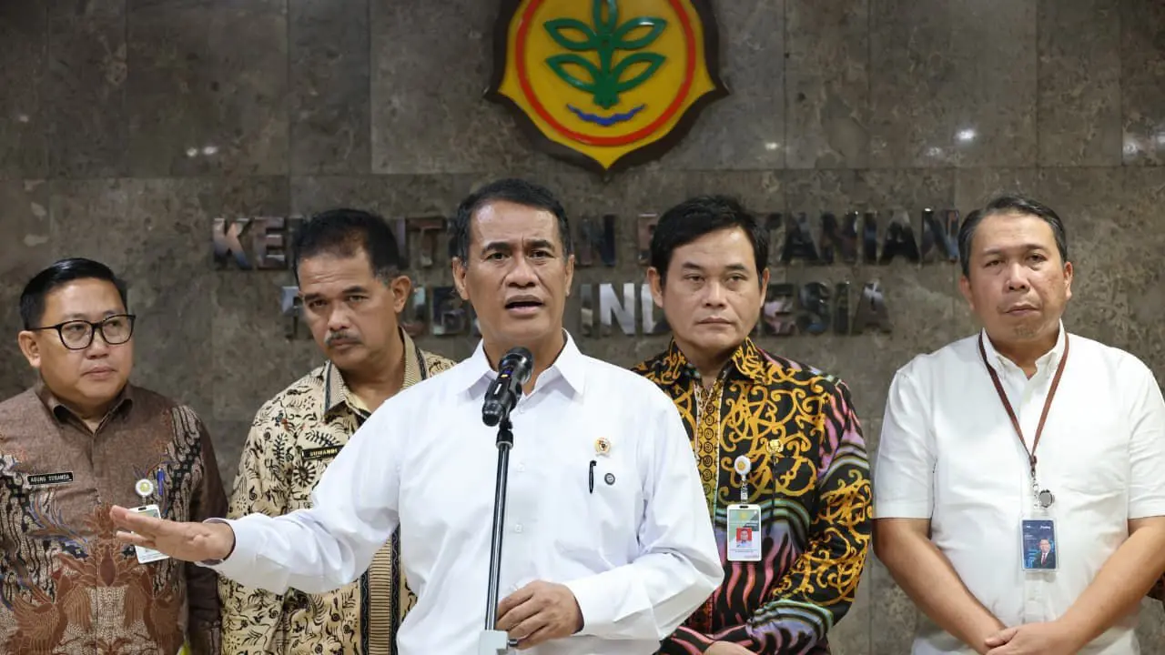 Menteri Pertanian (Mentan) Andi Amran Sulaiman dalam konferensi pers di Kantor Kementan, Jumat (6/03/2026).