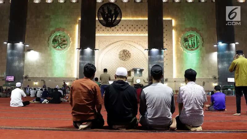 Suasana Malam Takbiran di Masjid Istiqlal Jakarta