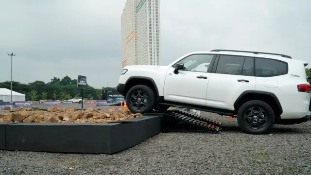 All New Land Cruiser