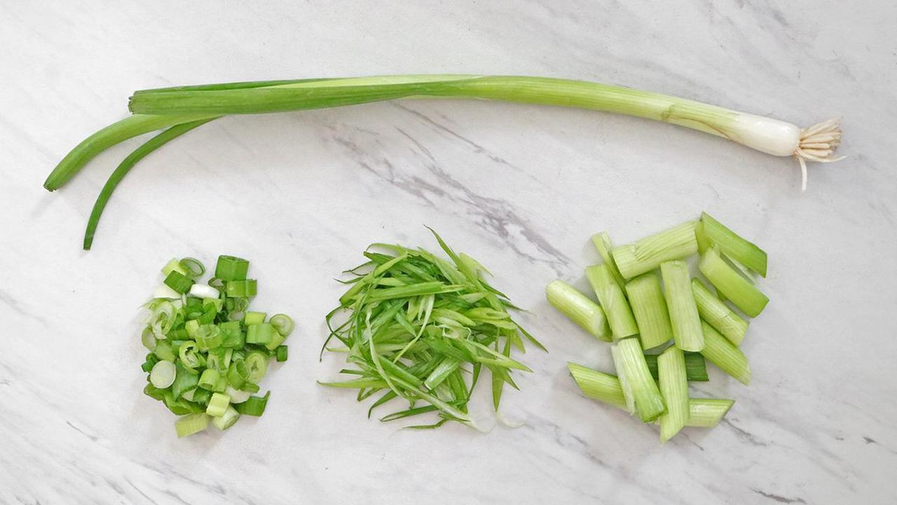 <b>Kandungan Nutrisi Daun Bawang</b><br>