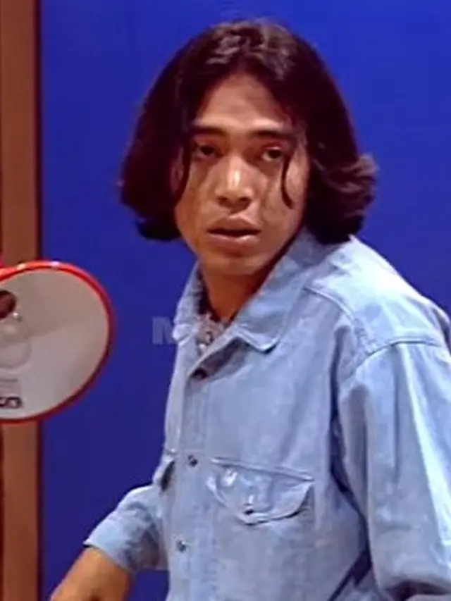 6 Potret Lawas Komedian Komeng, Disebut Mirip Ariel NOAH
