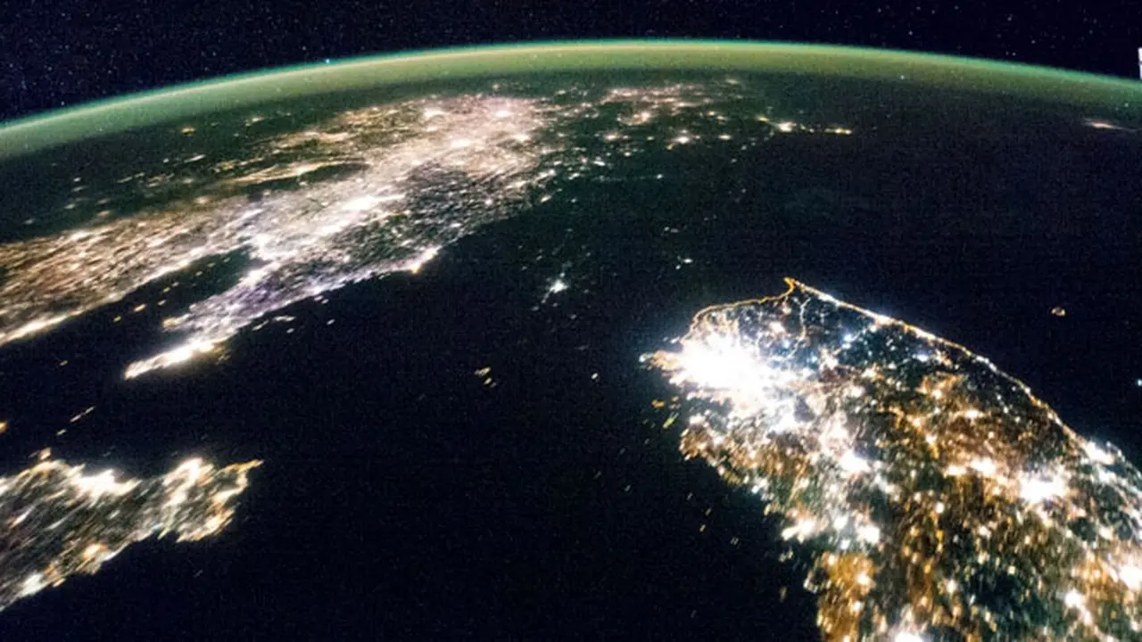 perbandingan-korea-angkasa-140226a.jpg