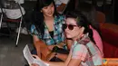 Citizen6, Yogyakarta: Peserta lomba presenter sedang berlatih sebelum tampil. (Pengirim: Ady Permadi)
