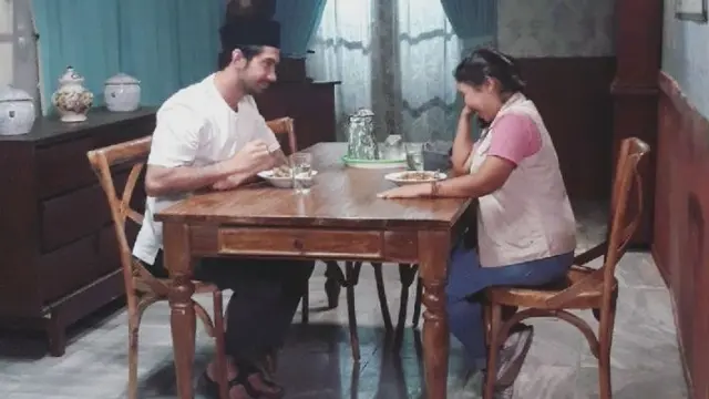 Kedekatan Kiki Saputri dan Reza Rahadian (sumber: instagram/kikysaputrii)