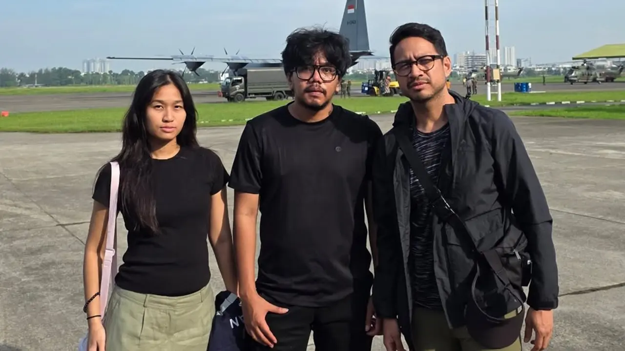 6 Potret Muthia Nadhira Istri Ferry Irwandi Ikut Jadi Relawan Banjir Sumatera