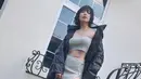 <p>Rapper sekaligus model HyunA resmi putus dari tunangannya DAWN. Ia pun kian tampil memesona dengan perut rata. Di foto terbarunya, HyunA mengenakan strapless top dengan sling skirt. [instagram/hyunah_aa]</p>