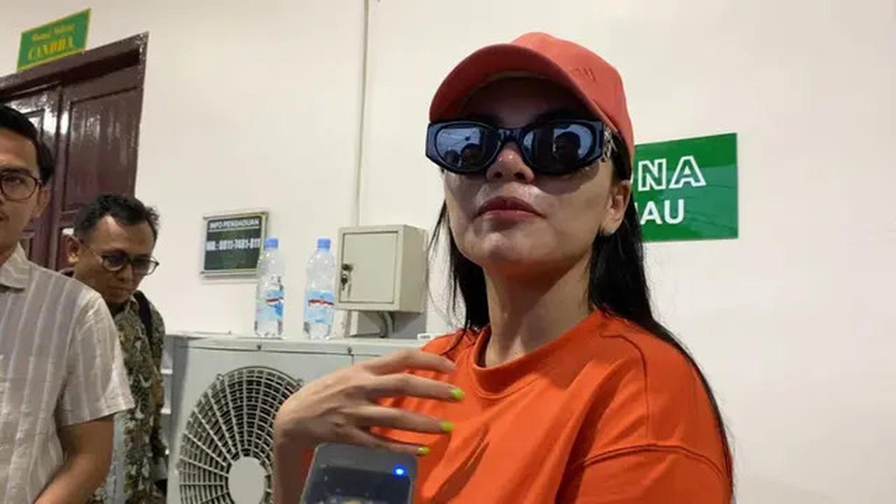 Dinar Candy Fokus Berkarier, Enggan Komentari Isu Perceraian dengan Koh Apex