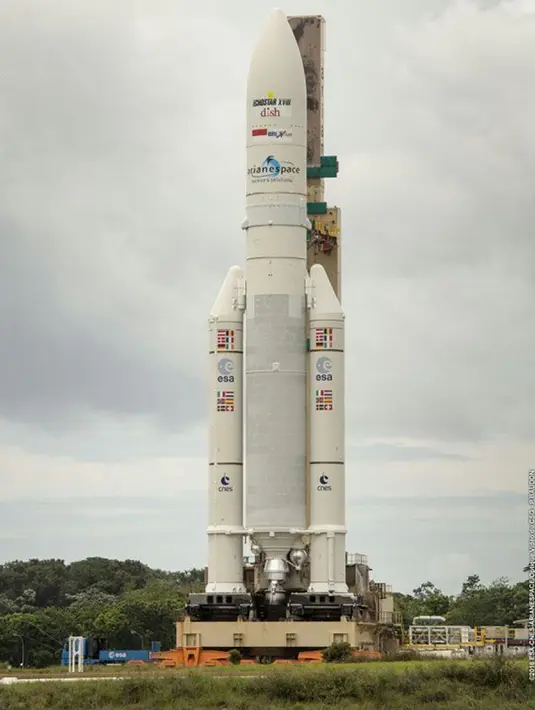 BRIsat akan meluncur memakai roket Ariene 5, berbarengan dengan satelit EchoStar XVIII. Saat ini kedua satelit berada dalam kondisi yang aman dan dalam mode standby. (Foto: Dok BRI)