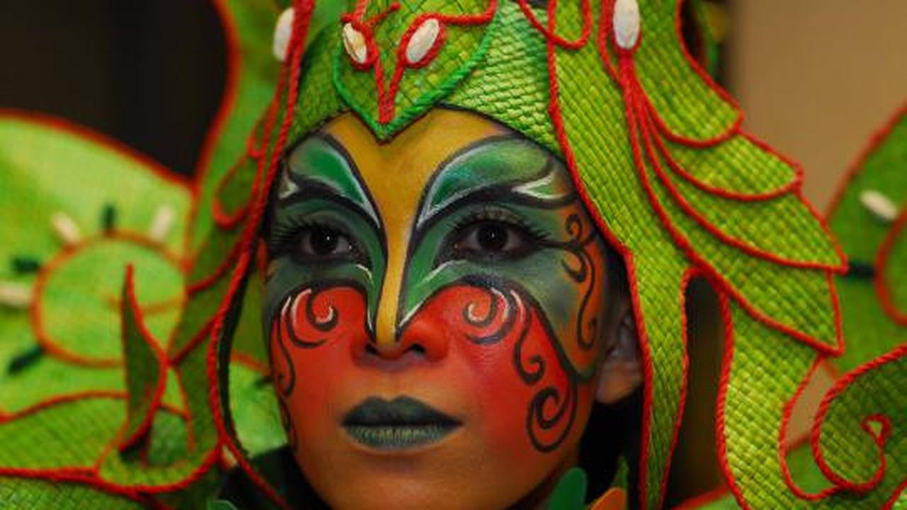 Ahok buka karnaval car free day night di Jakarta