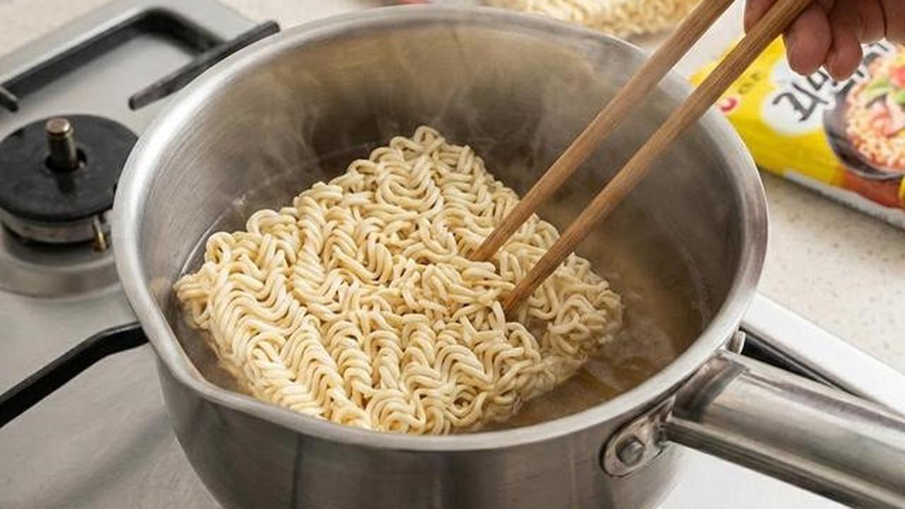 Kesalahan Masak Mi Instan yang Bikin Cepat Enek, Hindari untuk Kesempurnaan Sajian