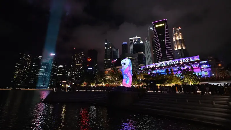 Dimulai Sejak Awal Desember, Pertunjukan Cahaya 'Shine a Light' Terangi Marina Bay Singapura di Malam Tahun Baru