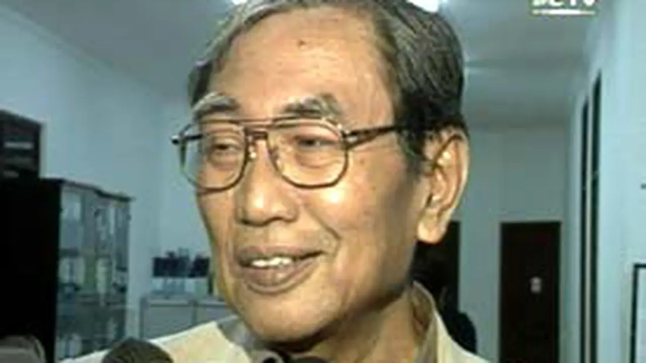 200702aCakNur1.jpg
