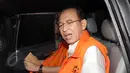Mantan Menteri Agama Suryadharma Ali (SDA) saat tiba di Gedung KPK, Jakarta, Senin (8/6/2015). SDA kembali diperiksa dalam kapasitasnya sebagai tersangka tindak pidana korupsi penyelenggaraan ibadah haji.  (Liputan6.com/Helmi Afandi)