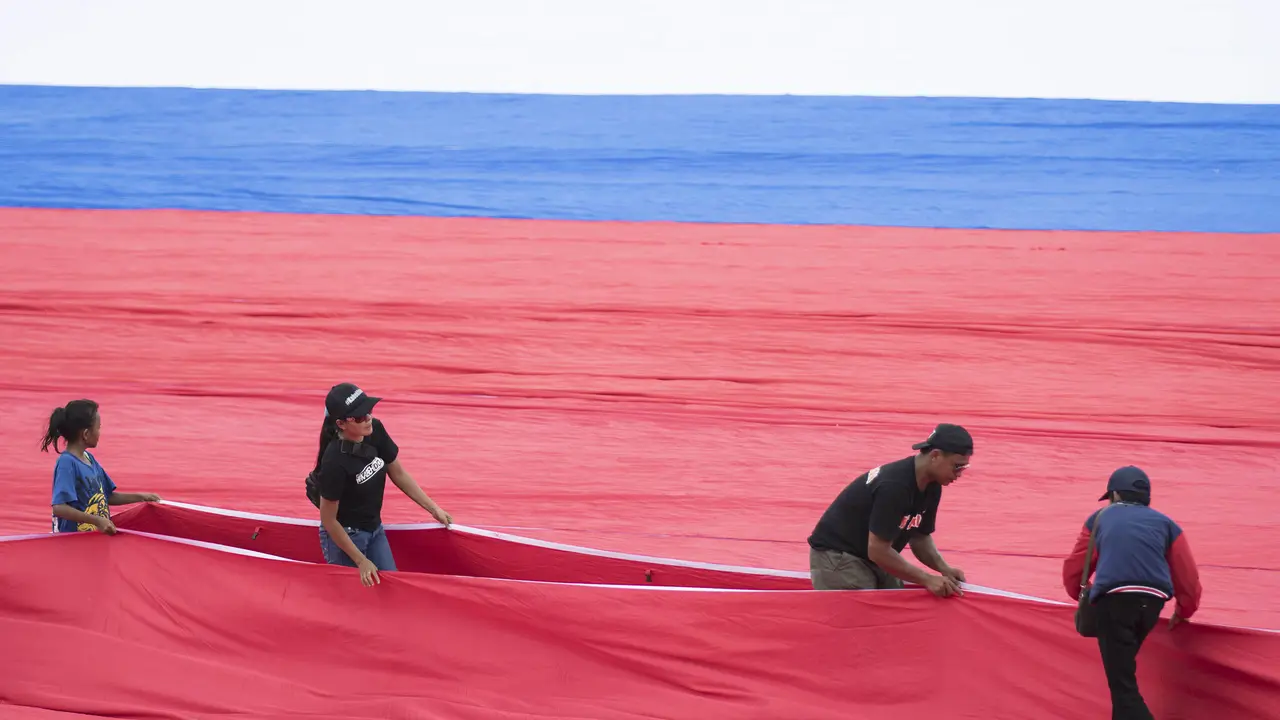 Bendera Raksasa
