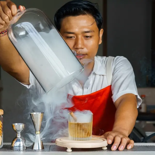 Restoran Berkonsep Casual Dining di Chesa Canggu Bali