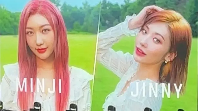 Potret Minji dan Jinny saat penampilan unit (Dok/Patricia Vianney)