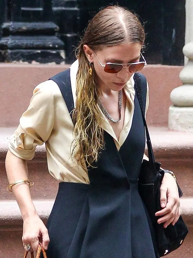 [Bintang] Simpel Minimalis, Inilah 3 Aturan Ikuti Model Rambut Si Kembar Mary Kate-Ashley Olsen