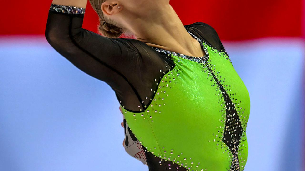FOTO: Momen Gemilang Angelina Melnikova di Kejuaraan Dunia Gimnastik 2025