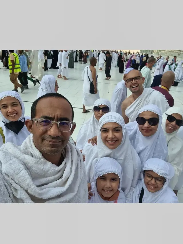 Najwa Shihab Umroh