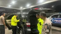 Polisi Amankan Fortuner yang Dimodifikasi Timbun 400 Liter Solar, Sopir Diduga Gunakan Narkoba