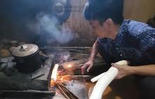Nikmat, Usai Salat Magrib Ayah Lesti Kejora Bakar Singkong Plus Teh Tarik