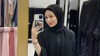 Selebgram asal Korea Selatan Ayana Moon sedang menjadi bahan perbincangan di media sosial. Hal itu bermula ketika dirinya mengunggah foto tanpa memakai hijab ke akun Instagram miliknya. (Instagram/xolovelyayana)