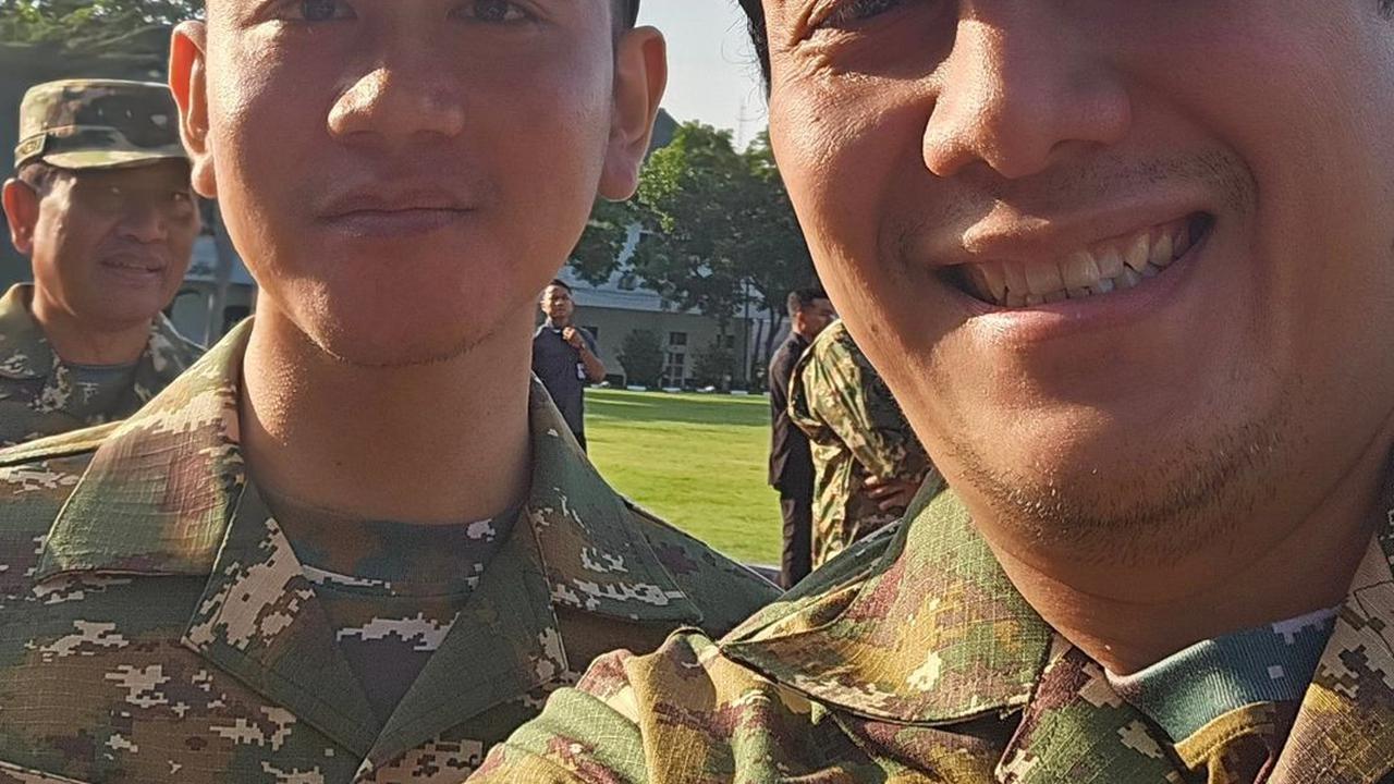 Penampilan Gibran Bareng Diaz Anak Jenderal Kopassus Pakai Seragam Loreng Ala Tentara