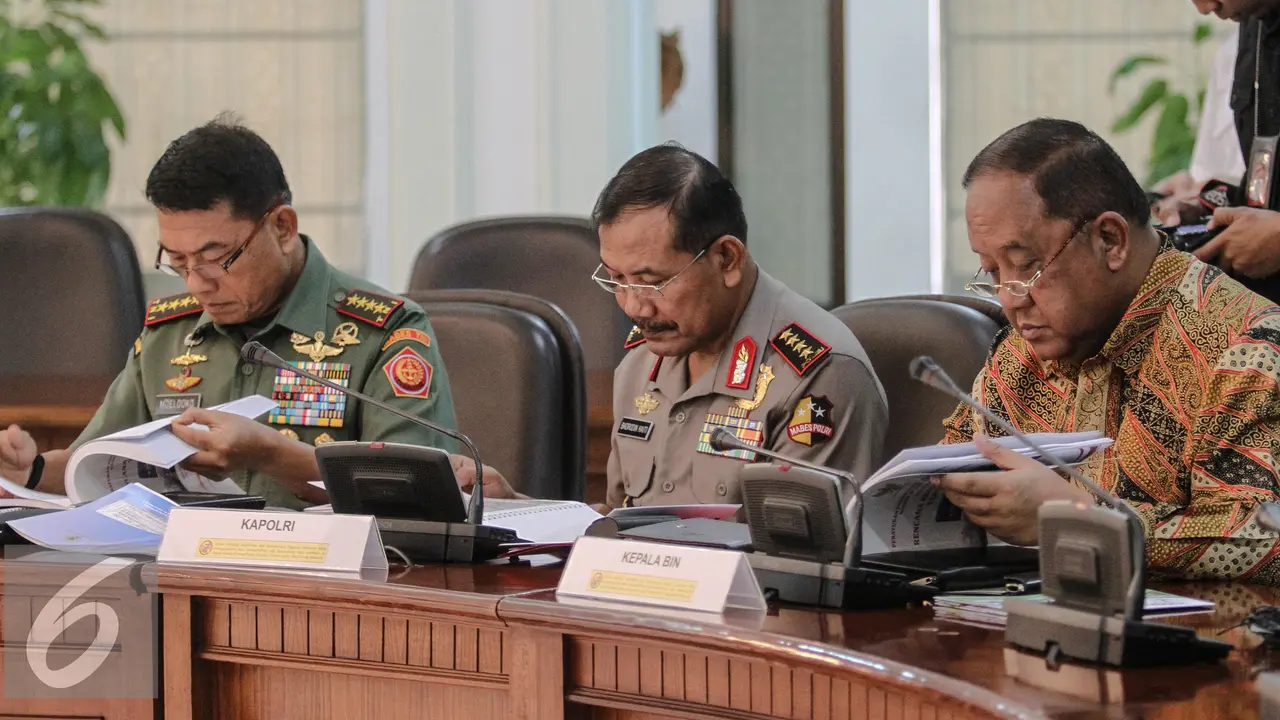 20150706-Sidang Kabinet Paripurna-Jakarta-Moeldoko
