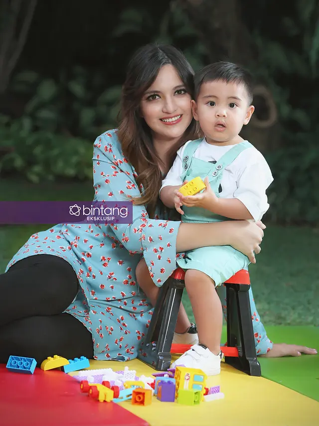 [Bintang] Eksklusif Nia Ramadhani