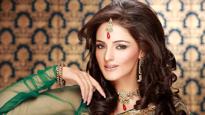 Evolusi Tata Rias Cewek India dalam 10 Dekade