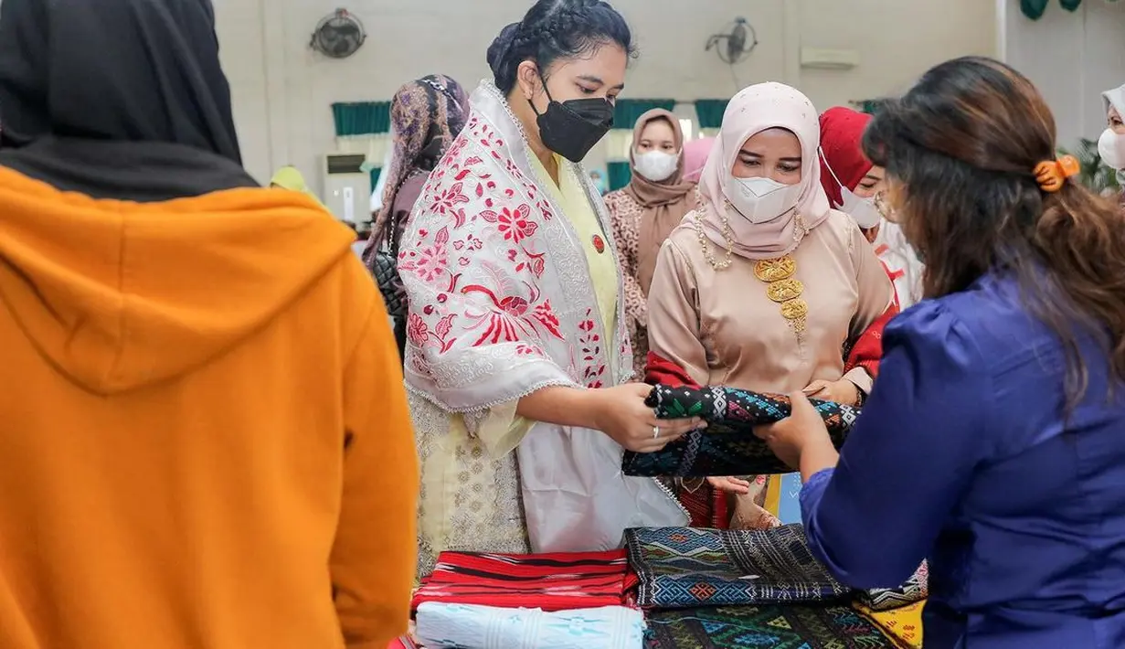 Kahiyang Ayu (Instagram/ayanggkahiyang)