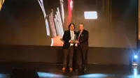 CEO Bukalapak Raih Penghargaan EY Entrepreneur of the Year