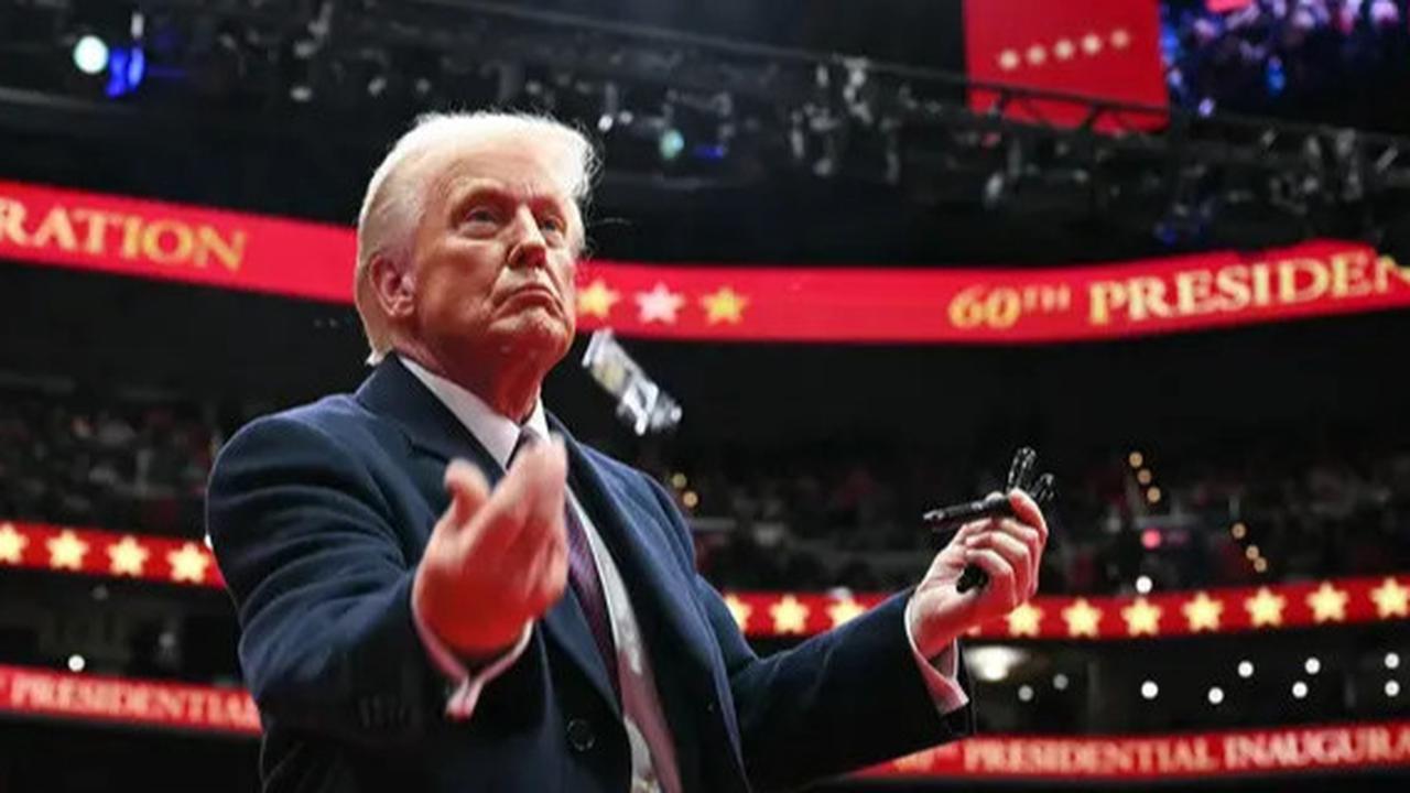 Kebijakan Tarif Dagang Donald Trump untuk China, Bikin Untung Indonesia