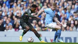 The Citizens menang empat gol tanpa balas atas tamunya di Etihad Stadium, Sabtu (8/10/2022). (AP/Jon Super)