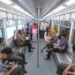 Mimpi untuk melihat meluncurnya moda transportasi massal seperti mass rapid transit (MRT) dan monorel di Jakarta akan segera terwujud. Usai pembangunan MRT di dua rute green and blue line kini direstui.(Liputan6.com/Herman Zakharia)