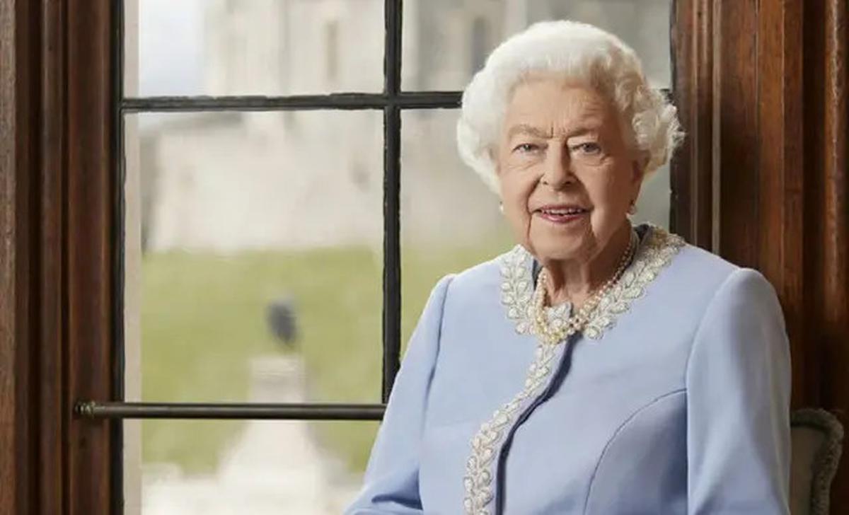 Ratu Elizabeth II Tidak Diberi Tahu Ada Agen KGB di Dekatnya Selama Hampir Satu Dekade