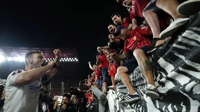 Foto: Ketika Si Nyonya Besar Takluk di Tangan Raja Liga Europa 6 Kali