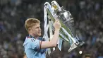 Sepanjang sejarah Liga Champions yang dimulai pada musim 1992/1993, tercatat baru ada 5 pemain asal Belgia yang mampu meraih trofi Liga Champions sebagai trofi prestisius kompetisi sepak bola kasta tertinggi Benua Biru bersama klub yang dibelanya. Siapa saja? Berikut daftar lengkapnya. (AP Photo/Emrah Gurel)