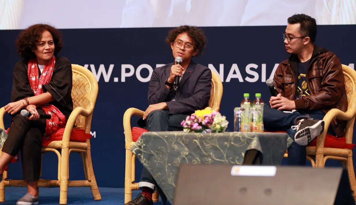 Mira Lesmana, Riri Riza dan Dennis Adhiswara. (Wimbarsana/Bintang.com)