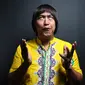 Pemain film Insya Allah Sah, Pandji Pragiwaksono yang berperan sebagai Kang Raka saat mengunjungi kantor Liputan6.com di SCTV Tower, Jakarta, Selasa (20/6). (Liputan6.com/Fatkhur Rozaq)