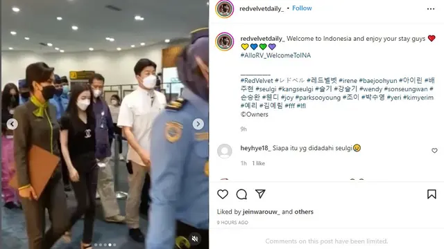 Red Velvet tiba di Jakarta, Indonesia (Foto: Instagram @redvelvetdaily_)