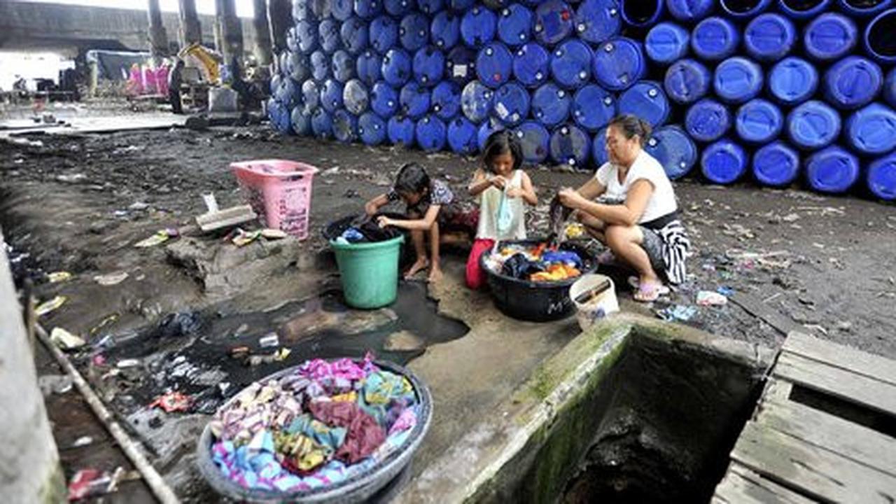 Video: Krisis ekonomi 2015 bakal lebih dirasakan rakyat kecil