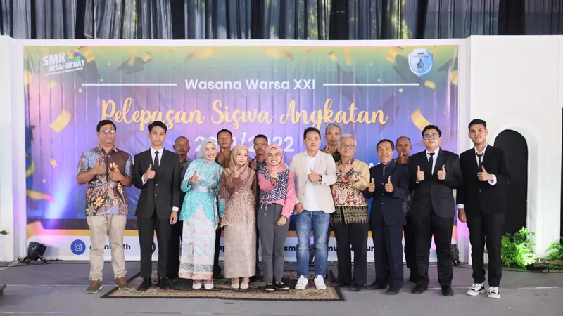 Siswa terbaik dari seluruh SMP Eka Tjipta di Kalimantan dan Sumatera yang pada tahun 2021 lalu berhasil lolos seleksi program beasiswa prestasi jenjang SMK yang disediakan Eka Tjipta Foundation (ETF). (Dok Sinar Mas)
