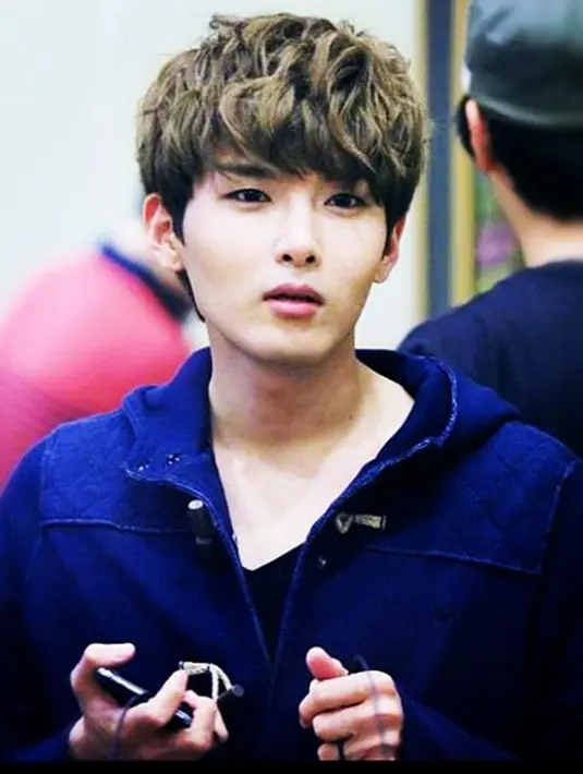 Kabarnya, Ryeowook akan berangkat untuk mengabdi pada Negara esok hari (11/10) untuk kurun waktu yang cukup lama. (Instagram/kimryeowooksuju)