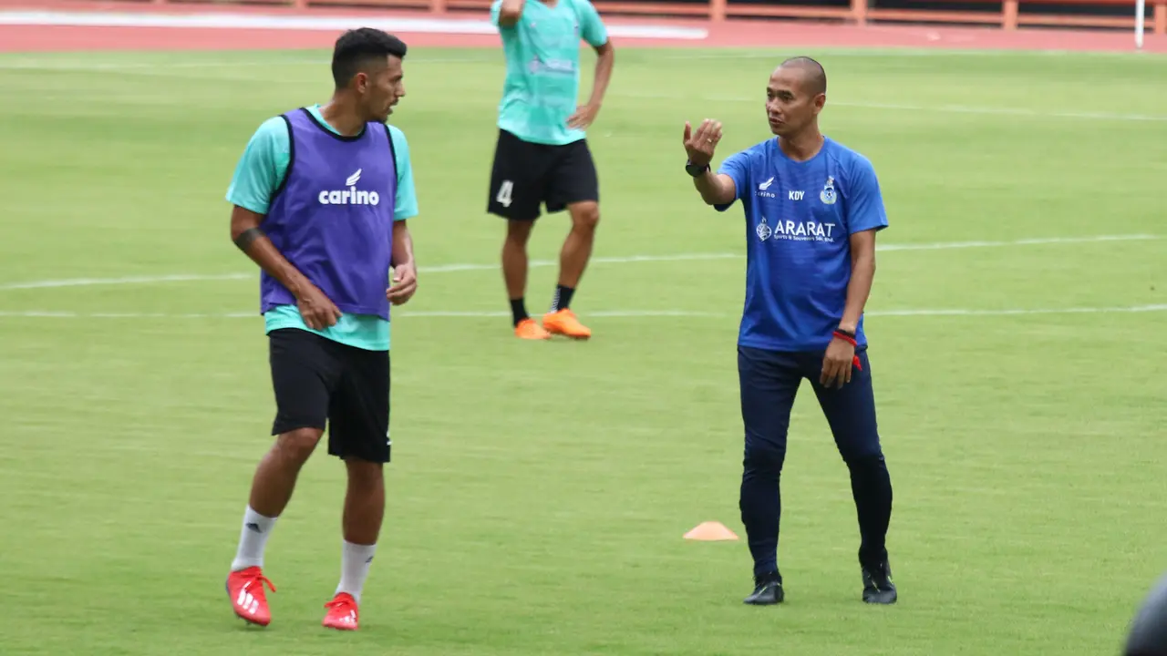 Kurniawan Dwi Yulianto, Sabah FA, Gelora Bung Tomo
