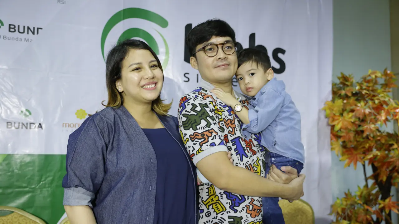[Fimela] Tya Ariestya dan Muhammad Irfan Ratinggang