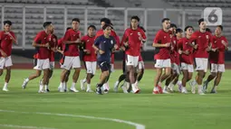 Timnas Indonesia U-23 kembali menggelar sesi latihan resmi di ajang Piala AFF U-23 2025. (Liputan6.com/Helmi Fithriansyah)