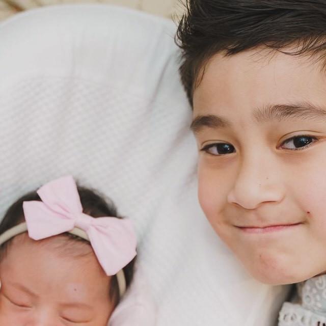 Keluarga Raffi Ahmad dan Nagita Slavina Diduga Adopsi Anak Perempuan, Perhatian Rafathar dan Rayyanza Tuai Sorotan