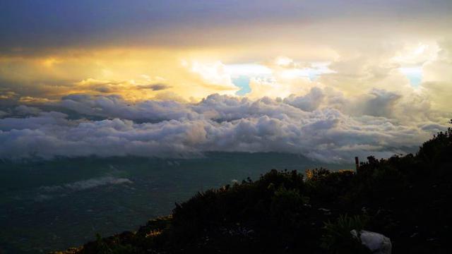 Unduh 99+ Background Awan Hujan HD Gratis
